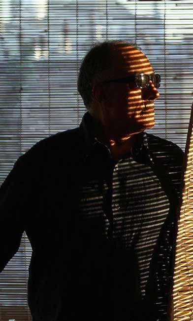 پادکست حضوری « رادیو سینما» به مناسبت زادروز « عباس کیارستمی» / نمایش فیلم « ۷۶ دقیقه و ۱۵ ثانیه با عباس کیارستمی»